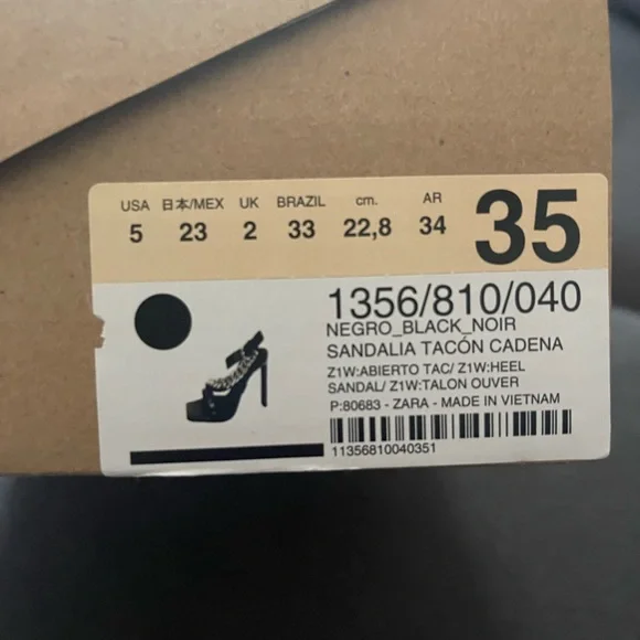 HEELED LEATHER SANDALS WITH CHAIN DETAIL - Picture 10 of 12